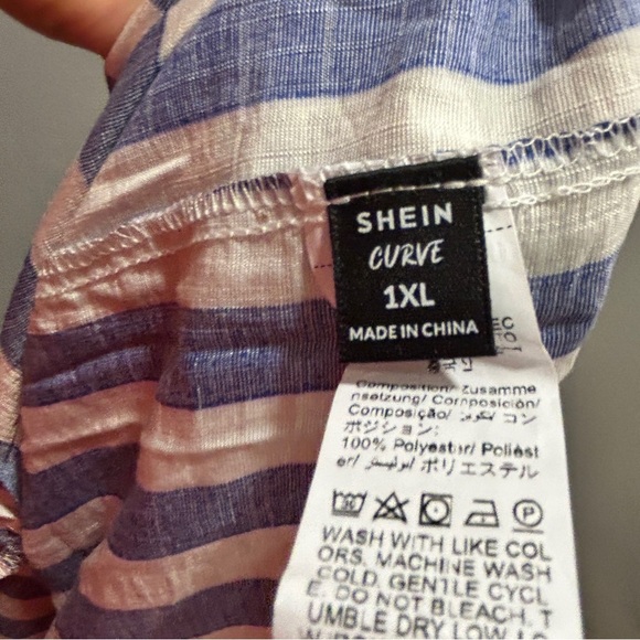 ✨3 for $18✨ Blue Striped Maxi Dress - Picture 5 of 5